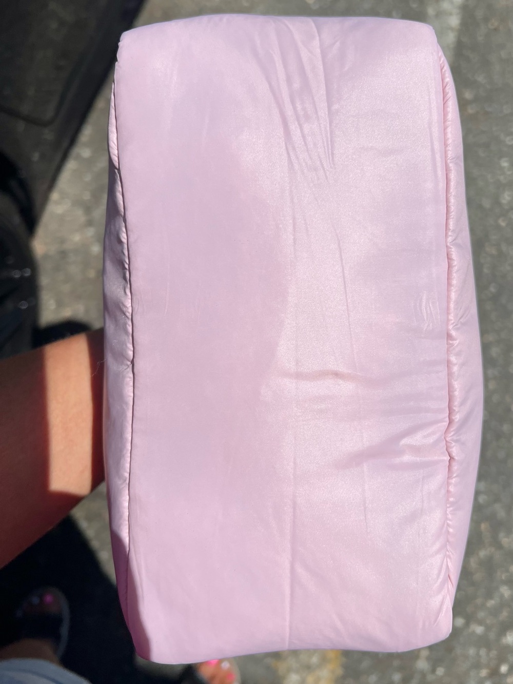 CHANEL GWP HTF Pink Nylon Puffer Cosmetic Small bag - Picture 7 of 10
